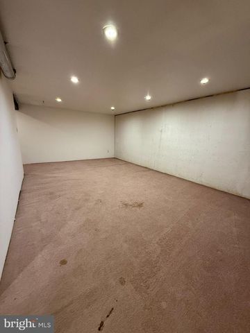 2605 GRAMERCY WAY, Mount Laurel, NJ 08054