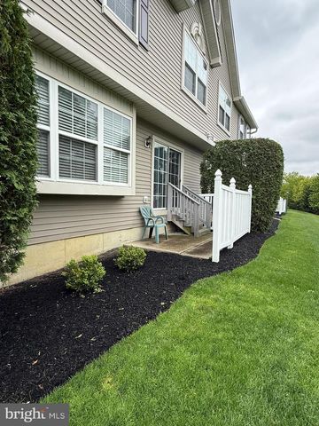 2605 GRAMERCY WAY, Mount Laurel, NJ 08054