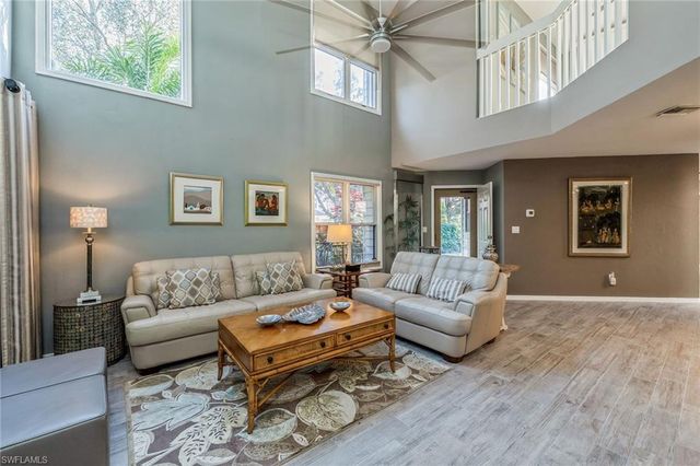 6652 Trident WAY J-1, Naples, FL 34108