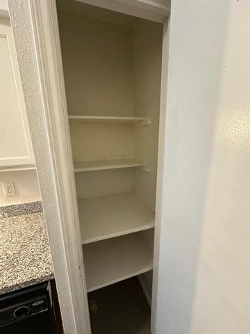 9797 Leawood Boulevard 601, Houston, TX 77099