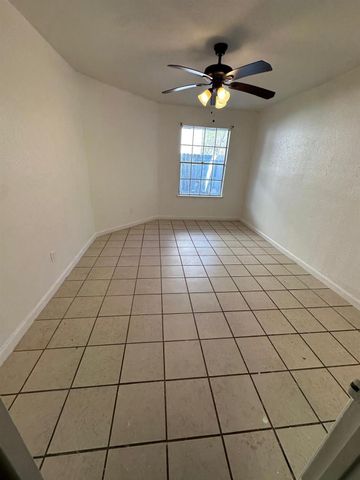 9797 Leawood Boulevard 601, Houston, TX 77099