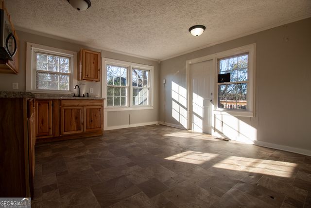 2 Wilson Street, Manchester, GA 31816