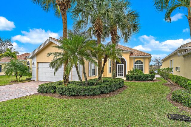 8764 Oldham Way, Palm Beach Gardens, FL 33412