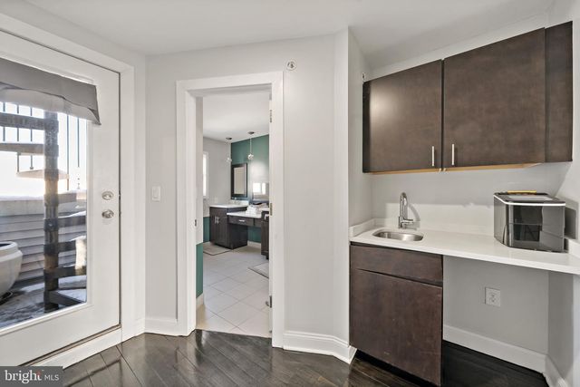 1517 LATONA ST, Philadelphia, PA 19146