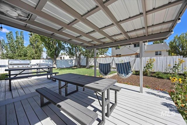1504 N Evergreen St, Jerome, ID 83338