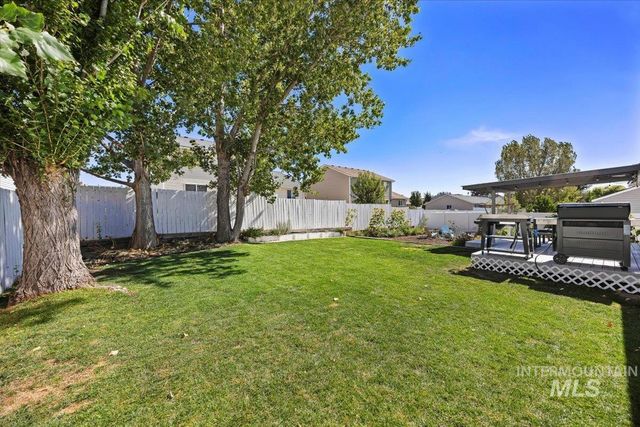 1504 N Evergreen St, Jerome, ID 83338