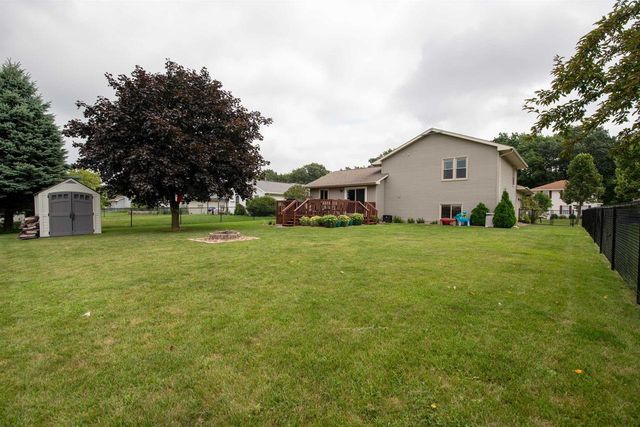 1795 WOODSTOCK STREET, Oshkosh, WI 54904