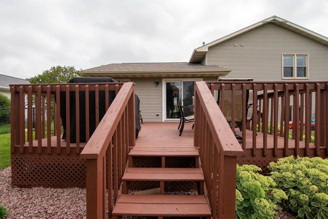 1795 WOODSTOCK STREET, Oshkosh, WI 54904