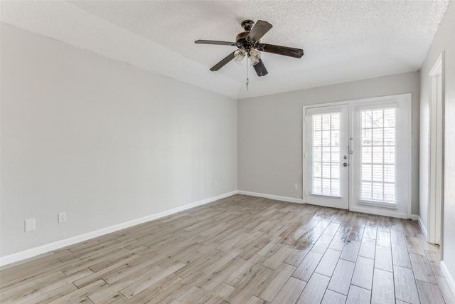 5008 Santa Fe Court, Arlington, TX 76017