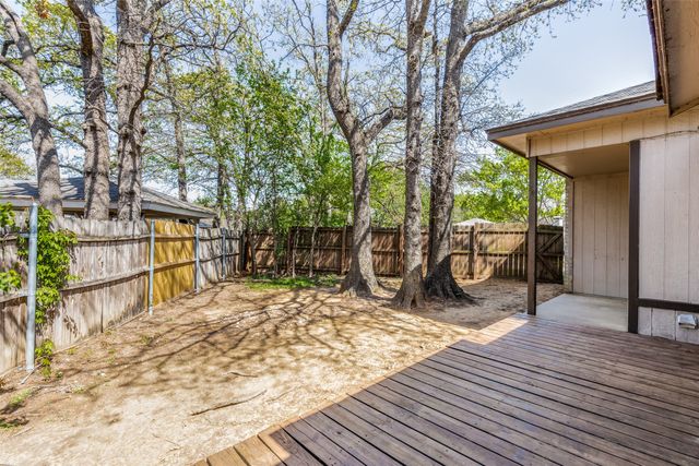 5008 Santa Fe Court, Arlington, TX 76017