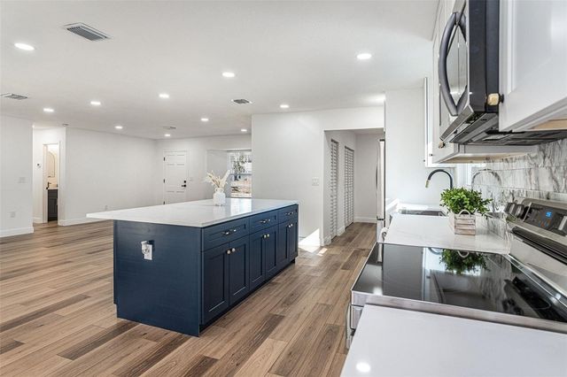 7414 VAN DYKE ROAD, Odessa, FL 33556