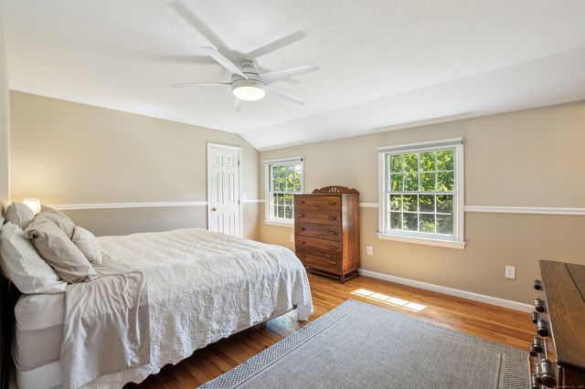36 Blue Ridge Drive, Simsbury, CT 06089