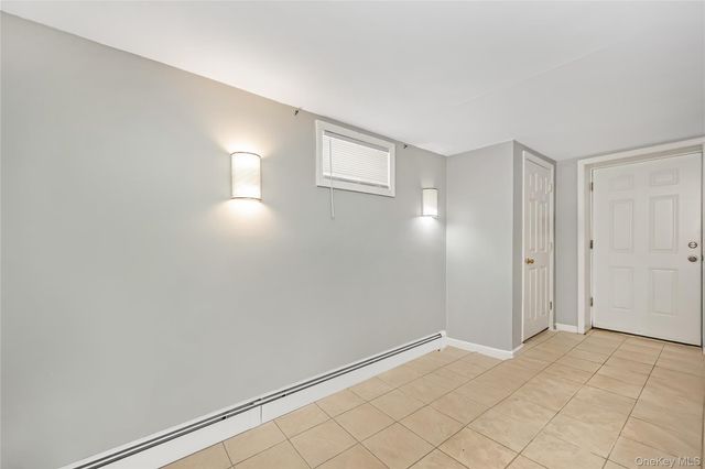 430 Staples Street, Farmingdale, NY 11735