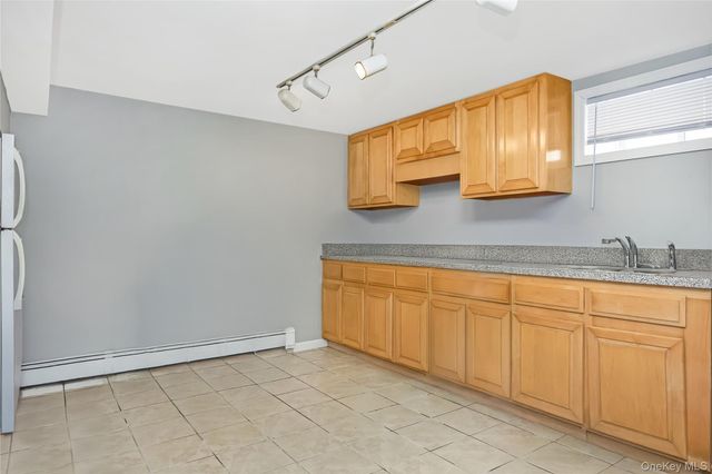 430 Staples Street, Farmingdale, NY 11735