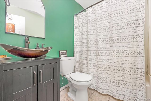 430 Staples Street, Farmingdale, NY 11735