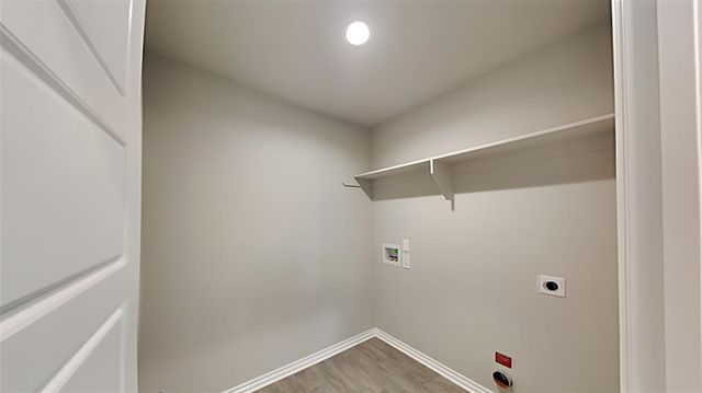 4220 Colt Drive, Mustang, OK 73064