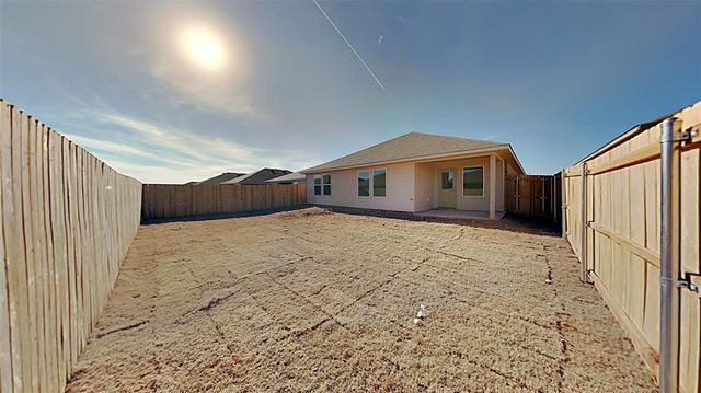 4220 Colt Drive, Mustang, OK 73064