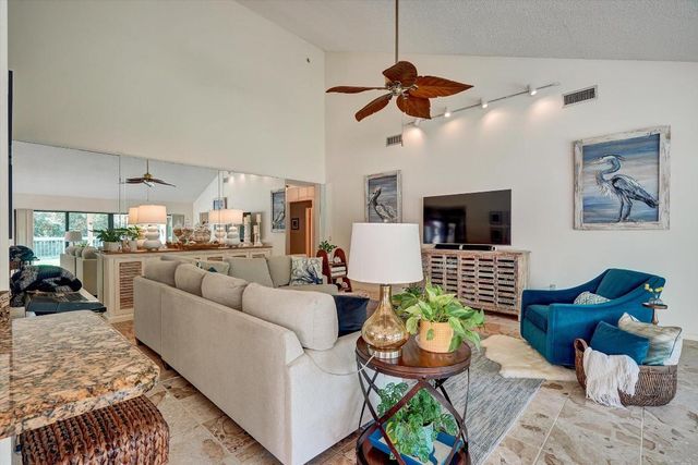 316 River Edge Road, Jupiter, FL 33477