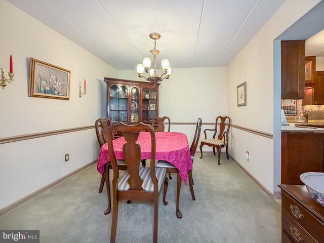 79 OAKRIDGE DR, Langhorne, PA 19047