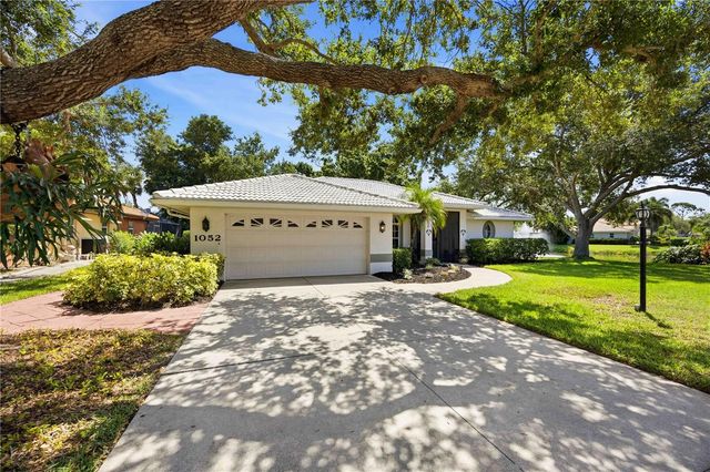 1052 W TRUMAN STREET, Nokomis, FL 34275