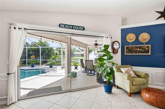 1052 W TRUMAN STREET, Nokomis, FL 34275