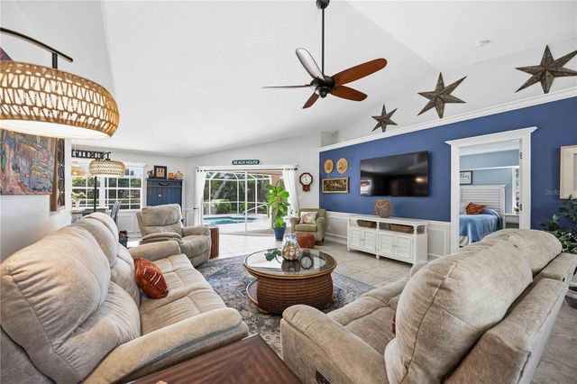 1052 W TRUMAN STREET, Nokomis, FL 34275