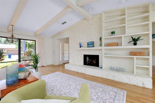 915 S DORAL LANE, Venice, FL 34293