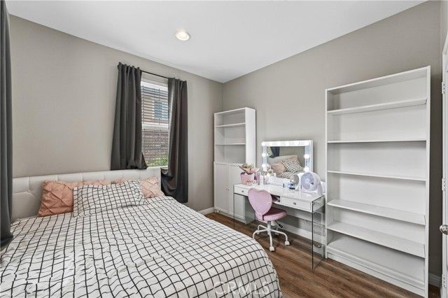 16001 Chase 104, Fontana, CA 92336