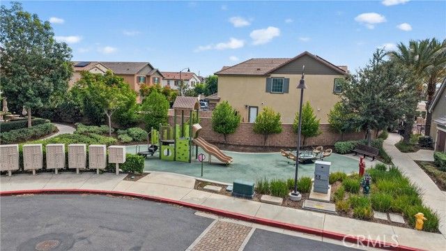 16001 Chase 104, Fontana, CA 92336