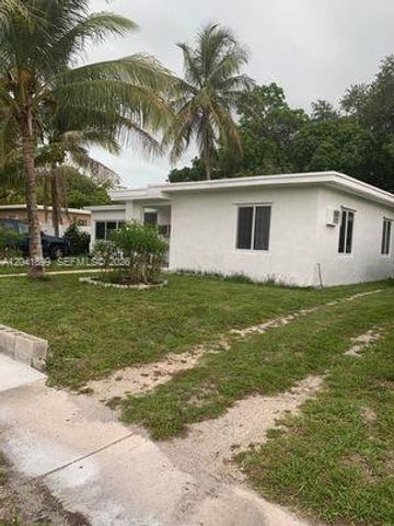 809 NE 140th Street, North Miami, FL 33161