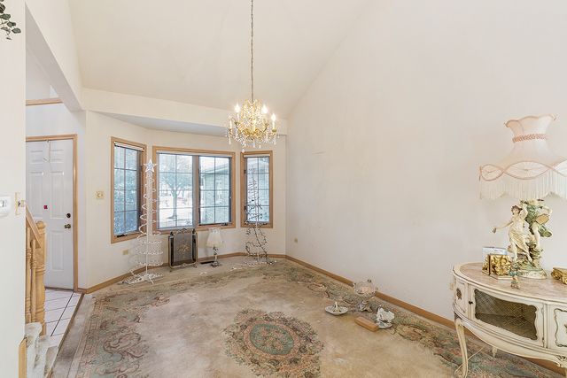 17273 Lakebrook Drive, Orland Park, IL 60467