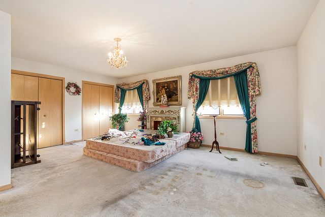 17273 Lakebrook Drive, Orland Park, IL 60467