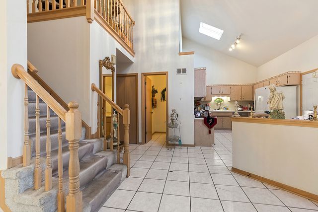 17273 Lakebrook Drive, Orland Park, IL 60467