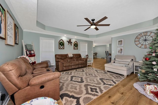 1803 Nella Dr, Athens, AL 35611