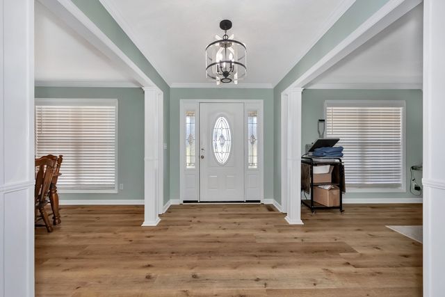 1803 Nella Dr, Athens, AL 35611