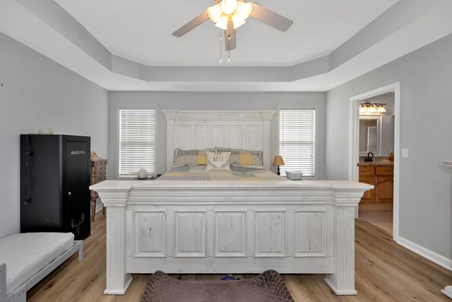 1803 Nella Dr, Athens, AL 35611