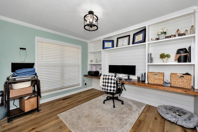 1803 Nella Dr, Athens, AL 35611