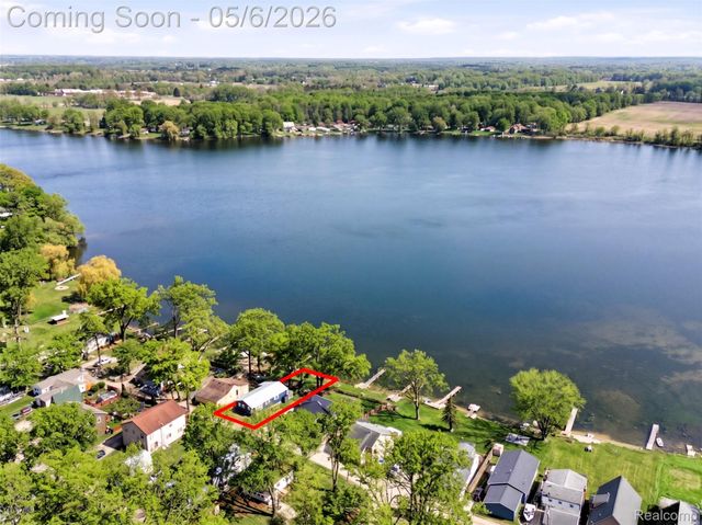 4168 Lakeview Drive, Attica Township, MI 48412