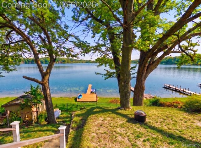 4168 Lakeview Drive, Attica Township, MI 48412
