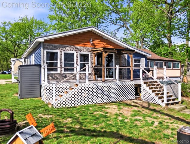 4168 Lakeview Drive, Attica Township, MI 48412