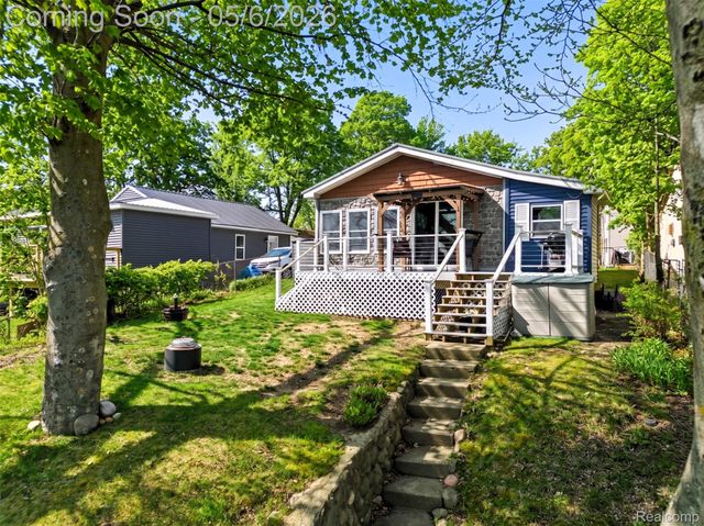 4168 Lakeview Drive, Attica Township, MI 48412