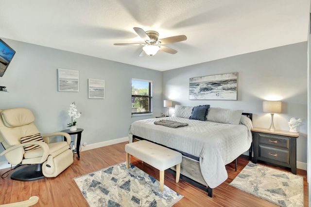 10663 Ocean Palm Way 101, Boynton Beach, FL 33437