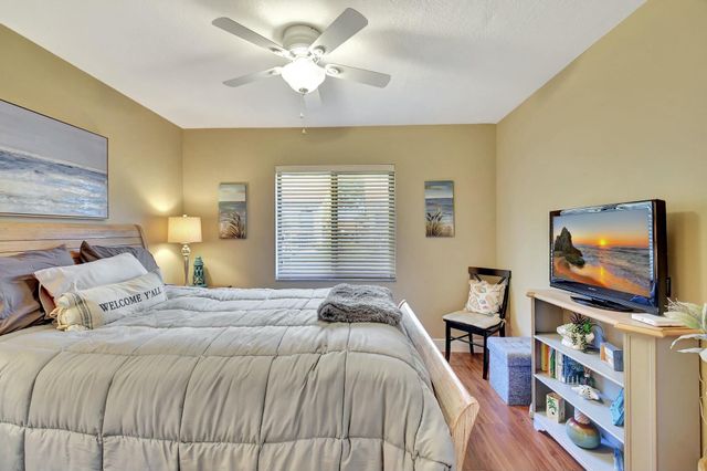 10663 Ocean Palm Way 101, Boynton Beach, FL 33437