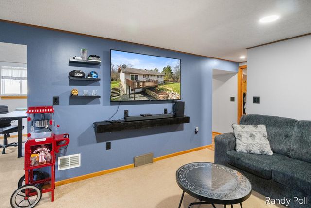 5773 E 136th Street, Sand Lake, MI 49343