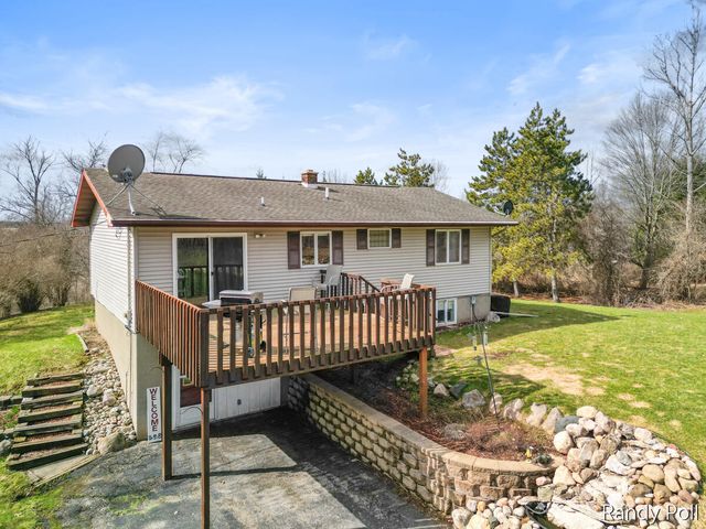 5773 E 136th Street, Sand Lake, MI 49343