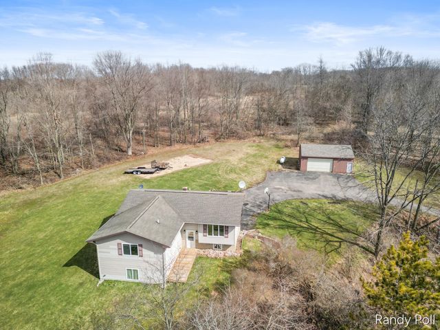 5773 E 136th Street, Sand Lake, MI 49343