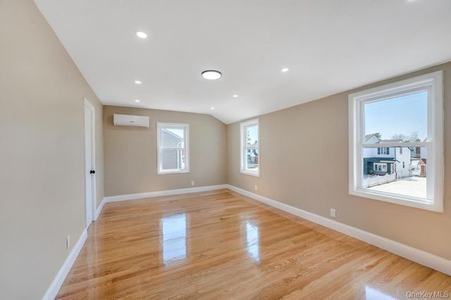 160 Fallon Avenue, Elmont, NY 11003