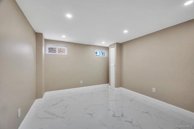160 Fallon Avenue, Elmont, NY 11003