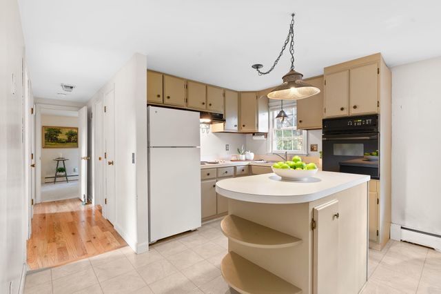 111 Merchant Avenue, Yarmouth Port, MA 02675