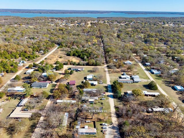 2109 Hawk Lane, Kingston, OK 73439